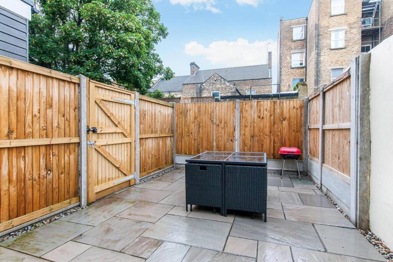 Ground Floor Garden Apartment Walpole Bay Margate Exterior photo